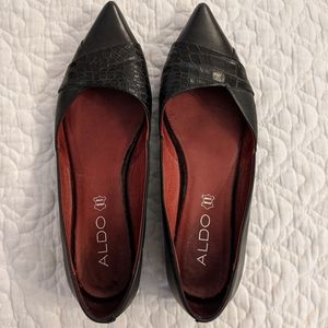 Aldo Black Leather Pointed Toe Flats